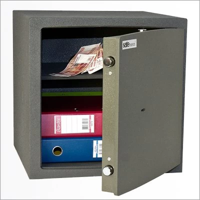 Взломостойкий сейф Safetronics NTR-39M